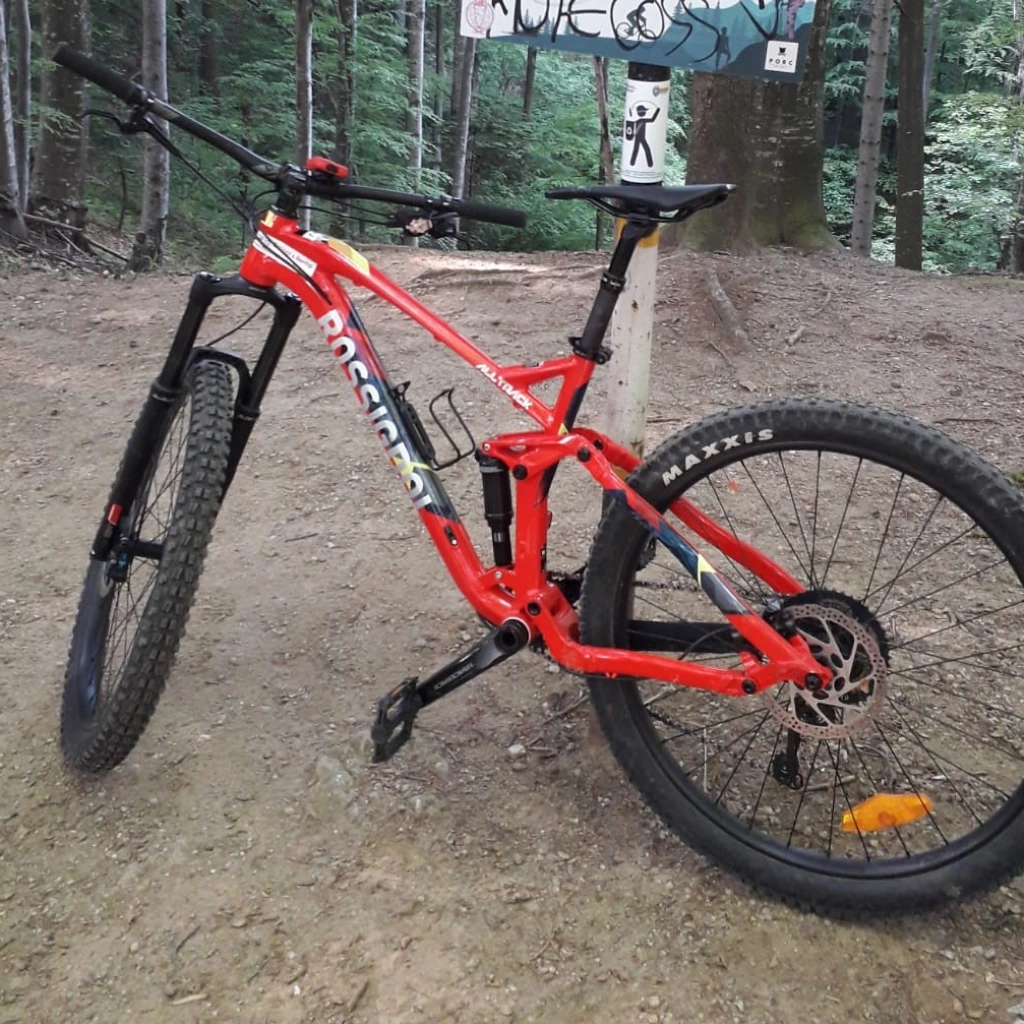 All track trail (1).jpg