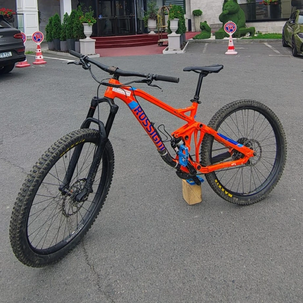 Enduro (2).jpg